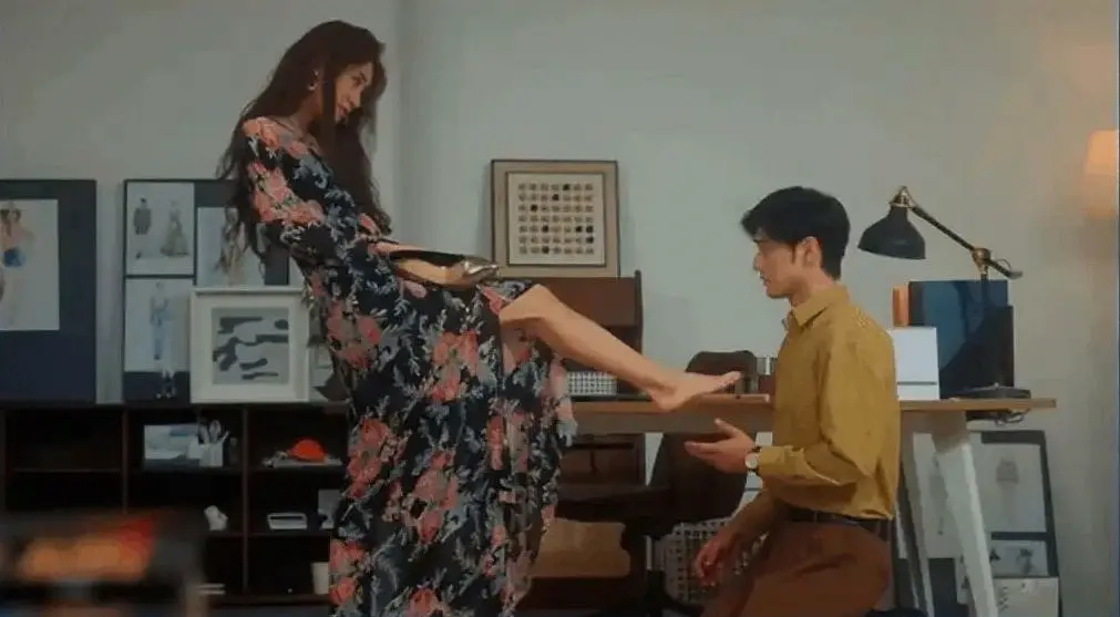 【西檬之家】圣水在BDSM中的含义：新人必须了解的SSC边界
